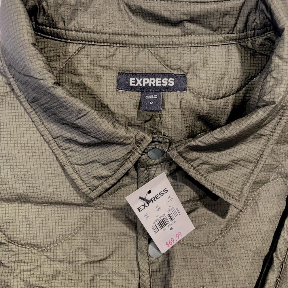 EXPRESS Quilted Puffer Jacket NEW Lightweight Olive Green Snap Button Pockets M - Picture 6 of 7